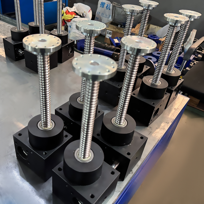 JWM sorozatú csavaros csatlakozó